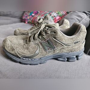 New Balance Green Suede Athletic Sneakers